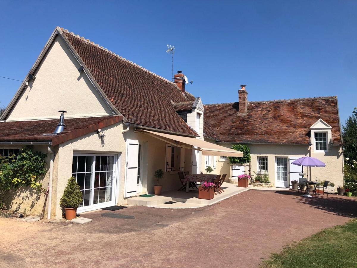 La Petite Jucherie Saint-Hippolyte  Extérieur photo